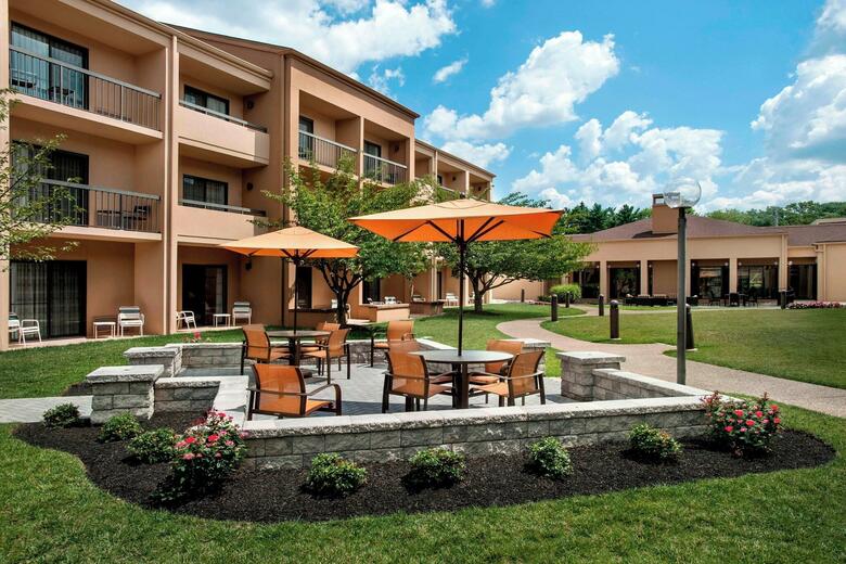 Hotel Courtyard By Marriott Philadelphia Willow Grove