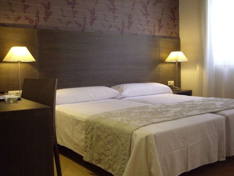 Hotel Maci� Monasterio De Los Basilios