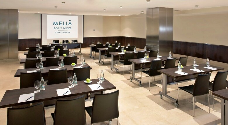 Hotel Meli� Sol Y Nieve