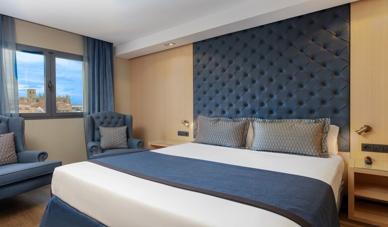 Hotel Pedro I de Aragon