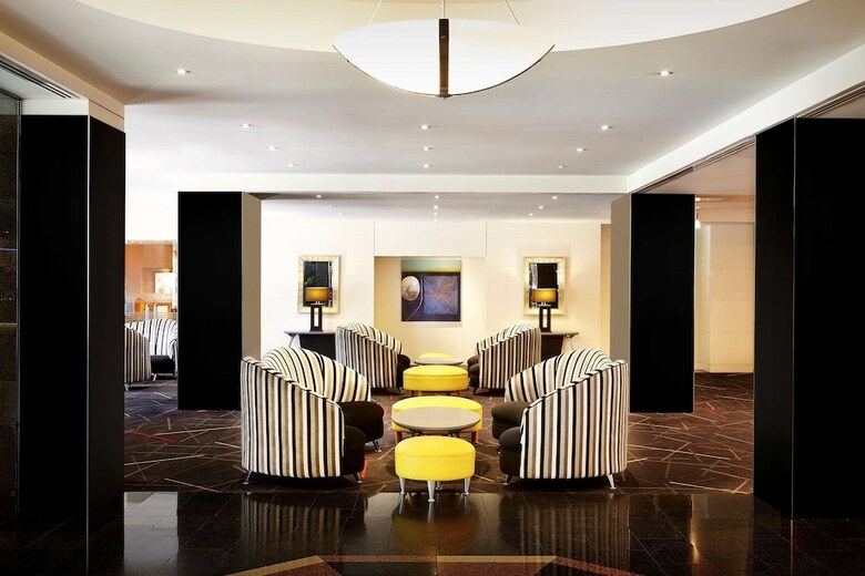 Hotel Radisson On Flagstaff Gardens