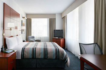 Hotel Club Quarters, Central Loop