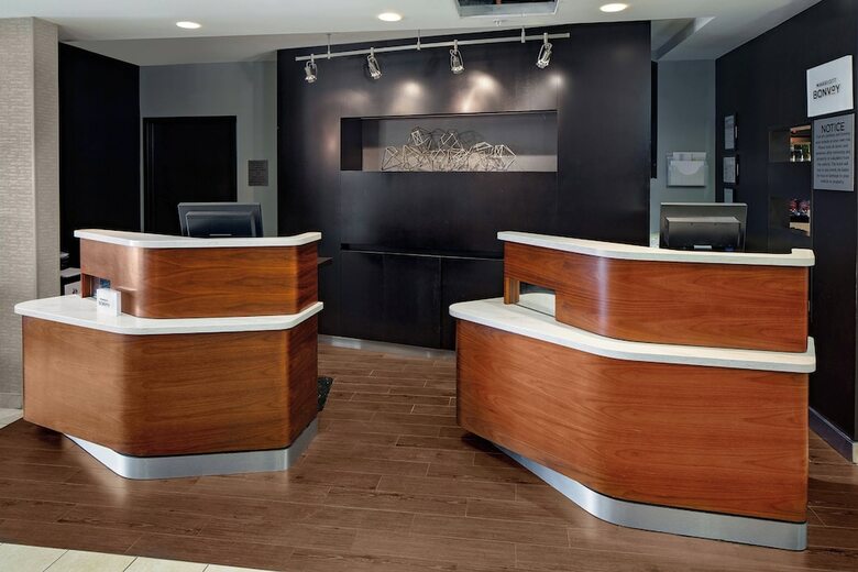 Hotel Courtyard By Marriott Houston West University