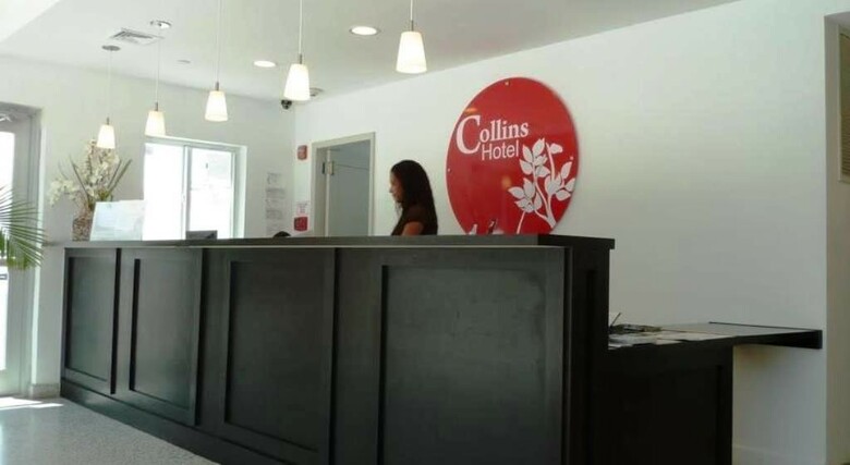 Hotel Collins