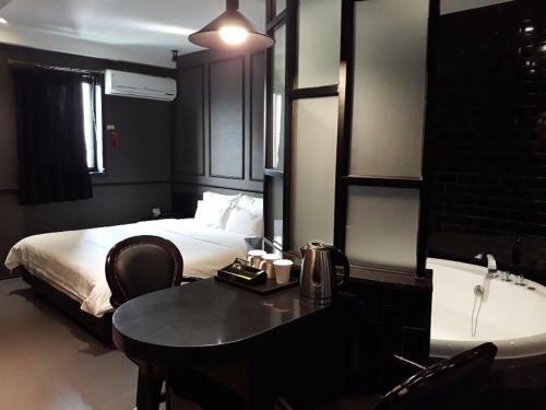 Hotel Almond Busan Station