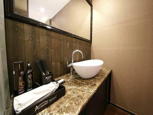 Hotel Almond Busan Station
