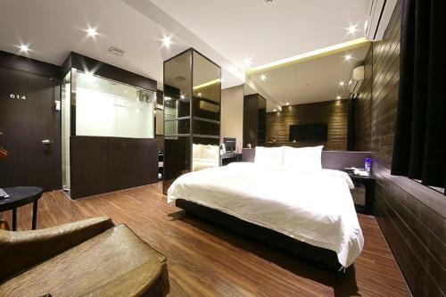 Hotel Almond Busan Station