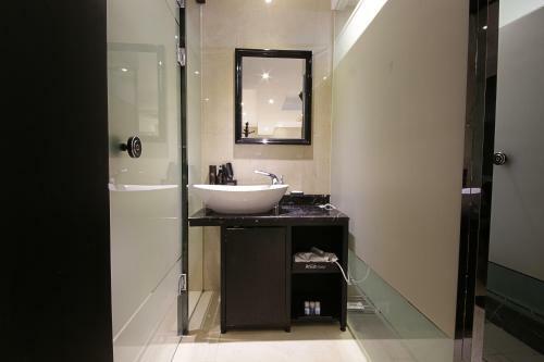 Hotel Almond Busan Station