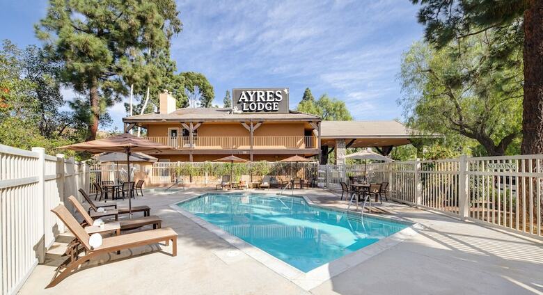 Hotel Ayres Lodge Alpine