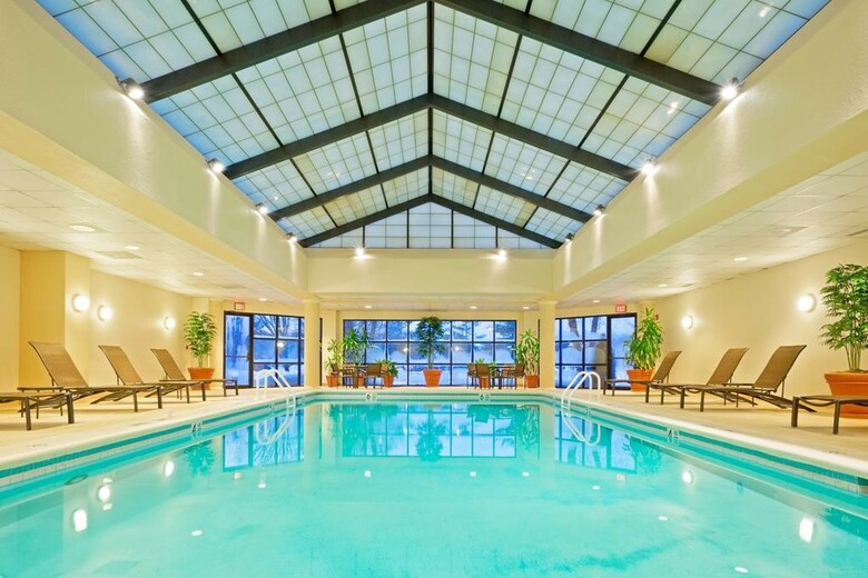 Crowne Plaza Hotel Fairfield