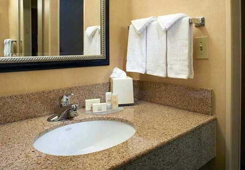 Hotel Courtyard Chicago Waukegan Gurnee