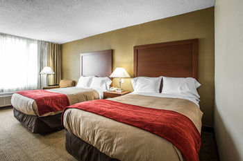 Clarion Hotel Midway Airport