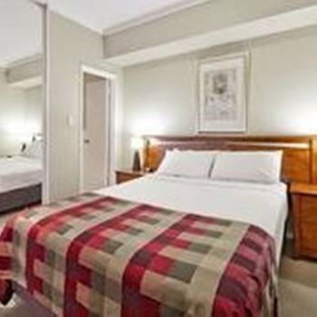 Mont Clare Boutique Apartments