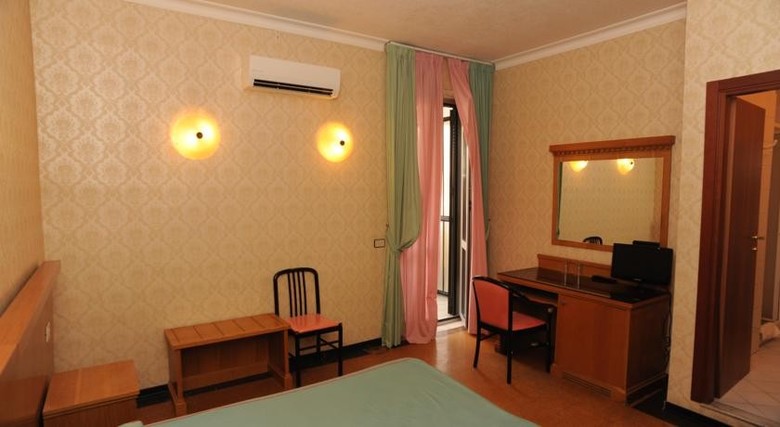 Hotel Capri