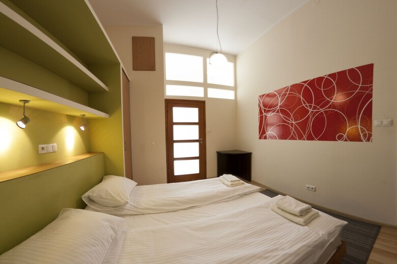 Yourplace Top Apartments