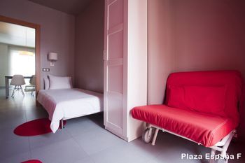Plaza Espanya Apartments