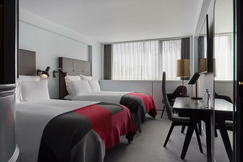 Hotel Sea Containers London