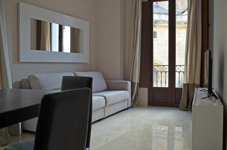Apartamentos Siloe Suites Plaza