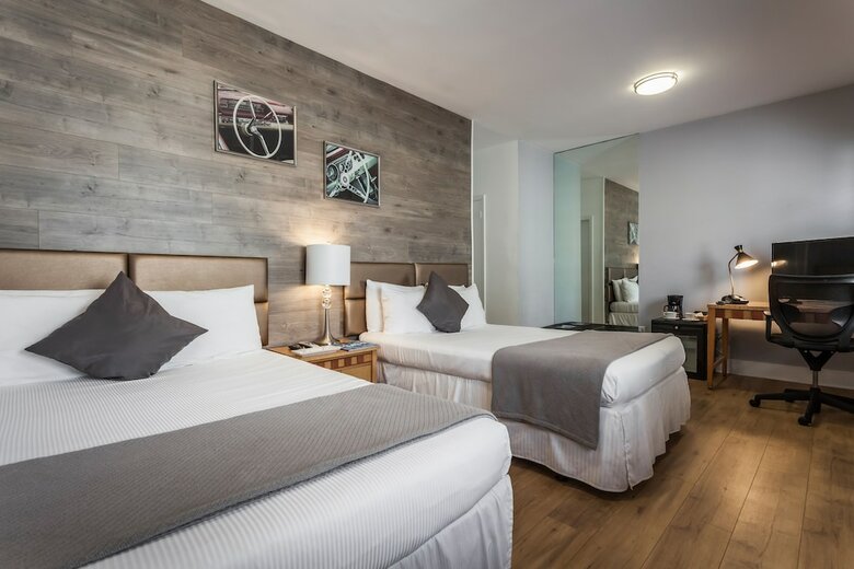 Century Hotel