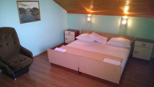 Hostal Rooms & Apartments Blue Beach