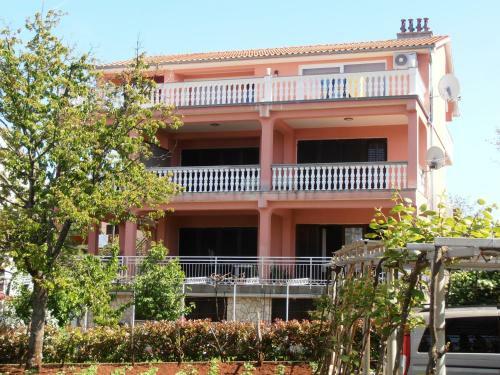 Apartamentos Villa Dijana 2