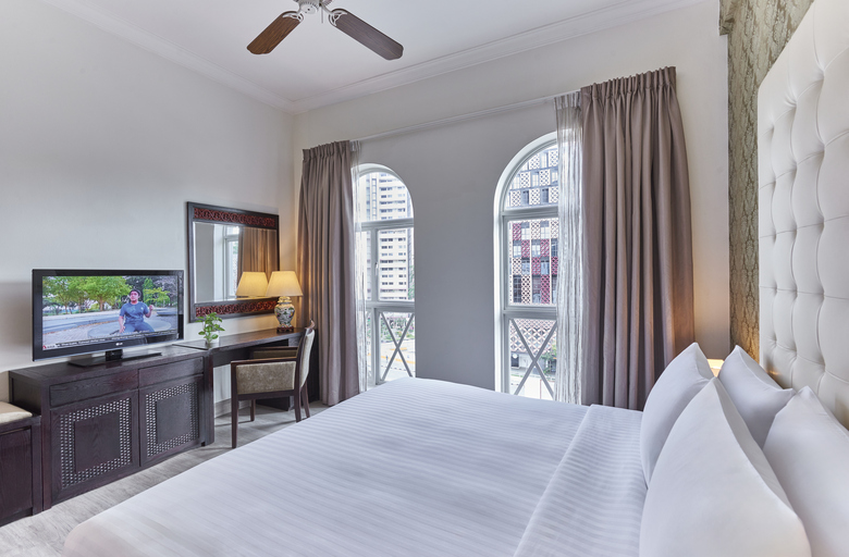 Albert Court Village Hotel