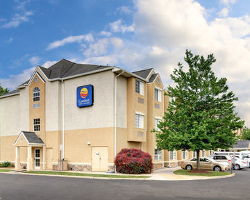 Hotel Comfort Inn & Suites Airport