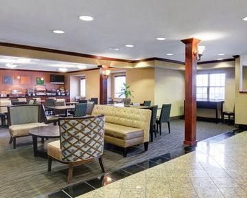Hotel Comfort Inn & Suites Airport