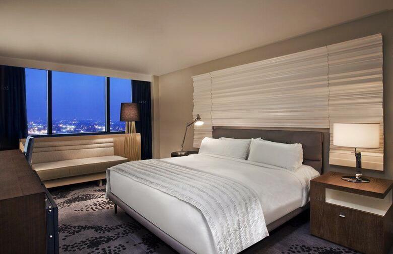Hotel Le Meridien New Orleans