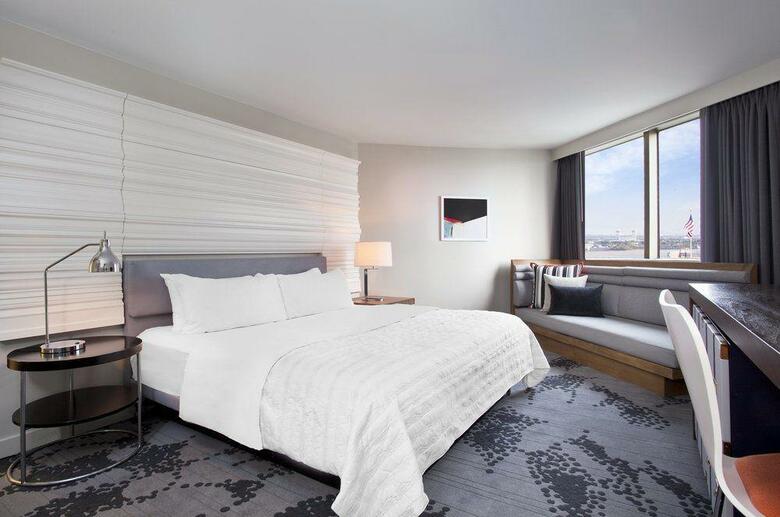 Hotel Le Meridien New Orleans