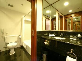 Hotel B P International