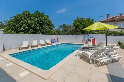 Family Apartments Medulin