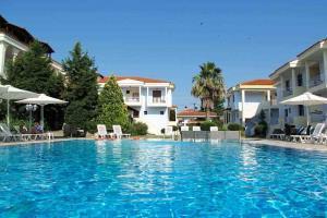 Hotel Lily Ann Village