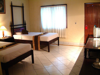 Hotel Legian Village