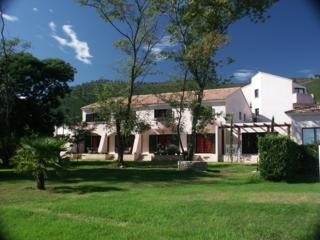Hotel Flamboyan