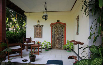 Hotel Swastika Bungalow