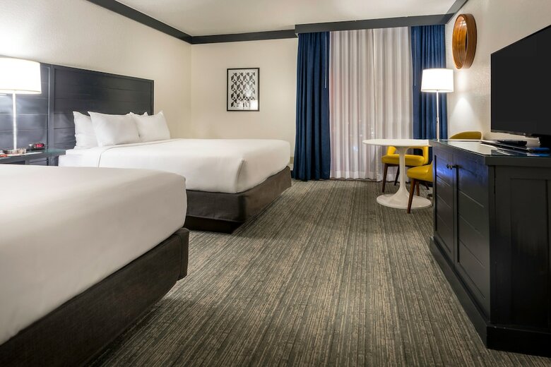 Oyo Hotel And Casino Las Vegas