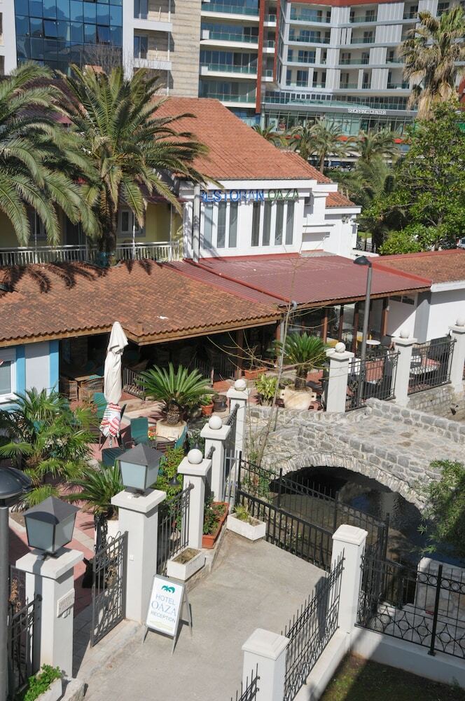 Hotel Oaza