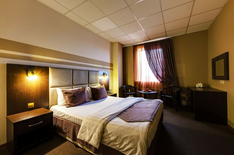 Hotel Marton Severnaya