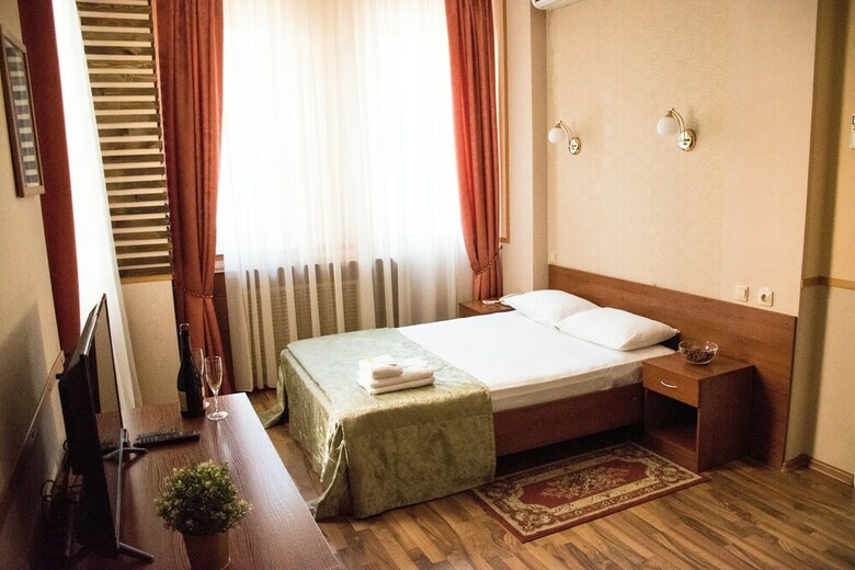 Express Hotel