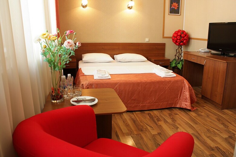 Express Hotel