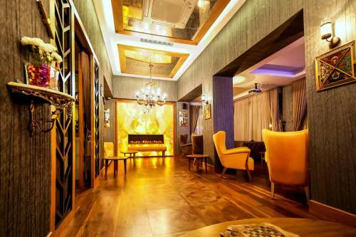 Lale Hotel