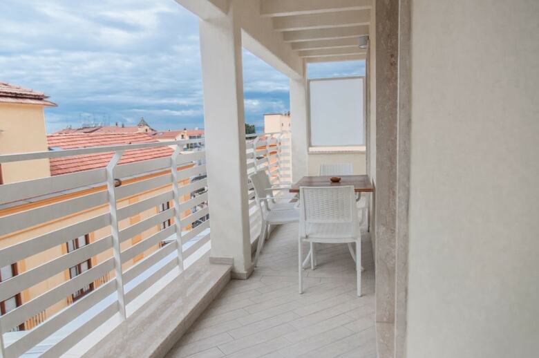 Apartamentos Tasso Suites
