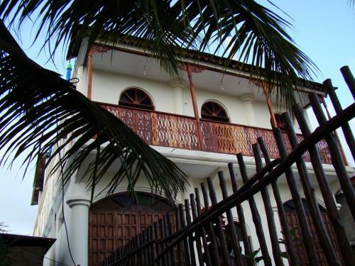 Lodge Rumaisa Hotel