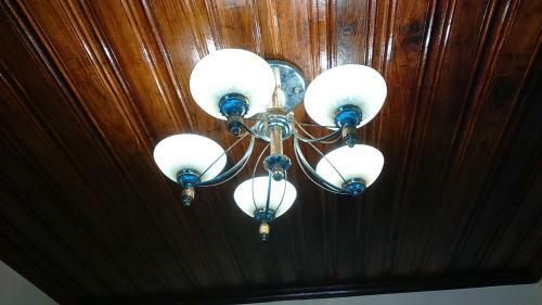 Chavda Hotel