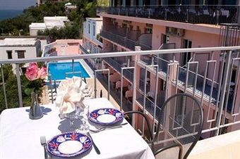 Hotel Mary