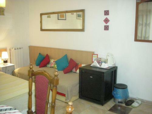 Hostal Rooms Aeroport
