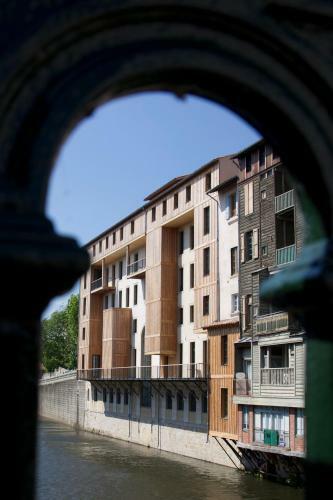 Hotel Grand H�tel De Castres