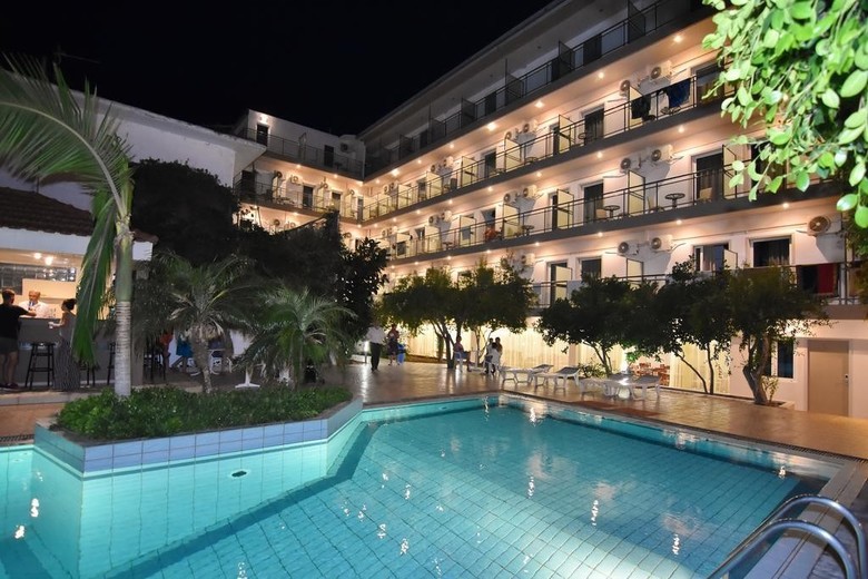 Hotel D&d Resort