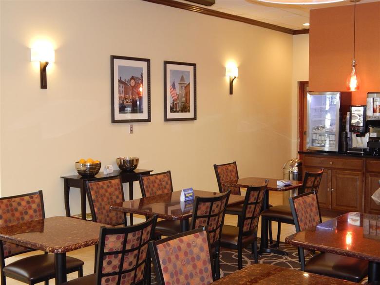 Hotel Best Western Plus Civic Center Inn